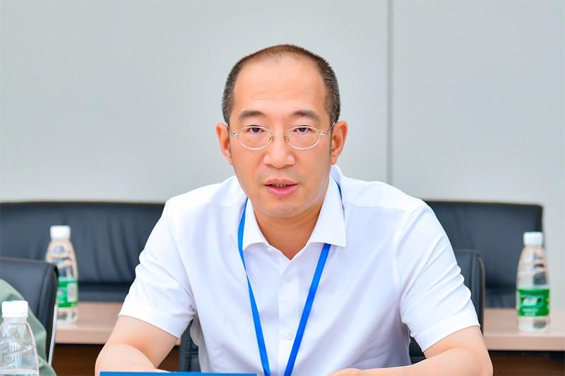 2-800.jpg
